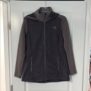 Women’s The North Face Sweatshirt